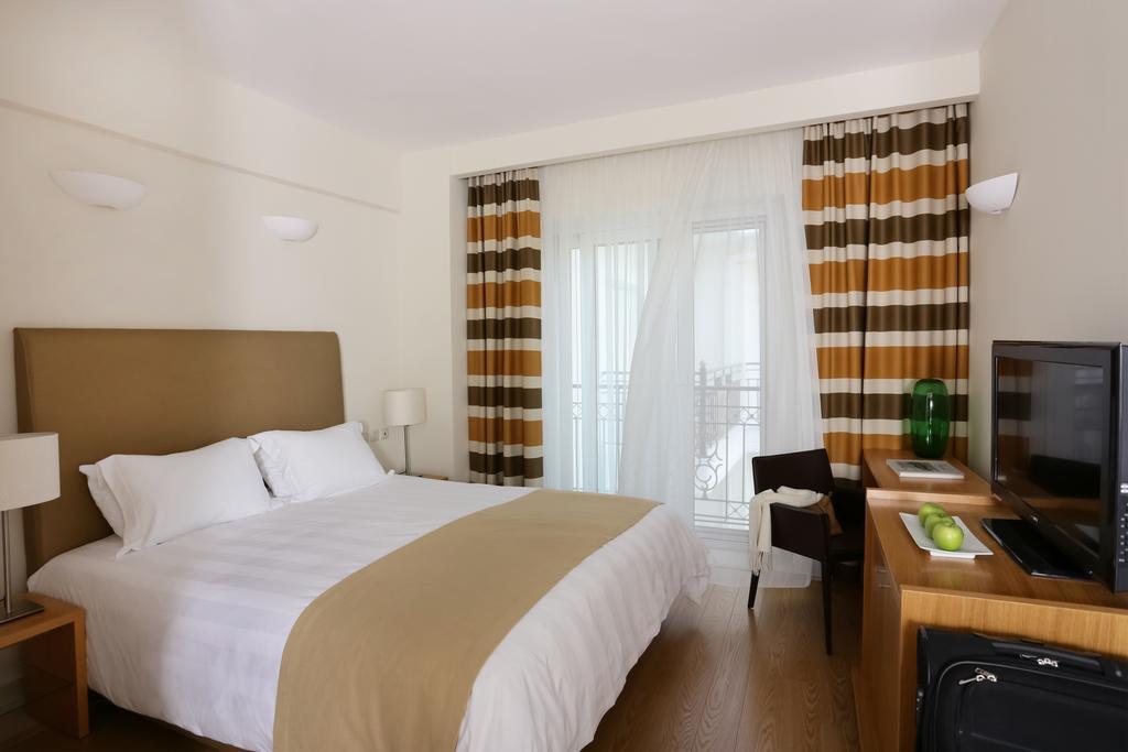 Chloe Luxury Hotel 卡斯托里亚 外观 照片