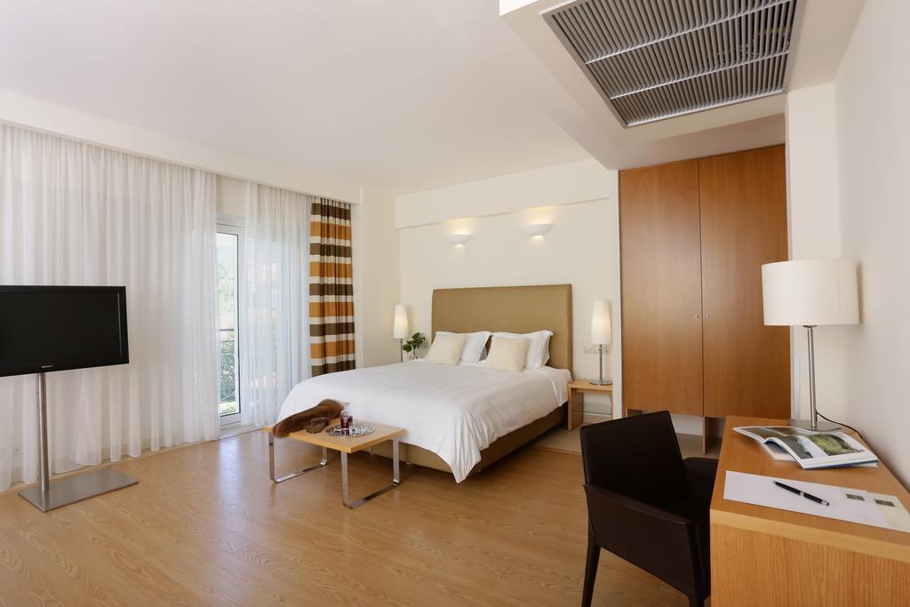 Chloe Luxury Hotel 卡斯托里亚 外观 照片