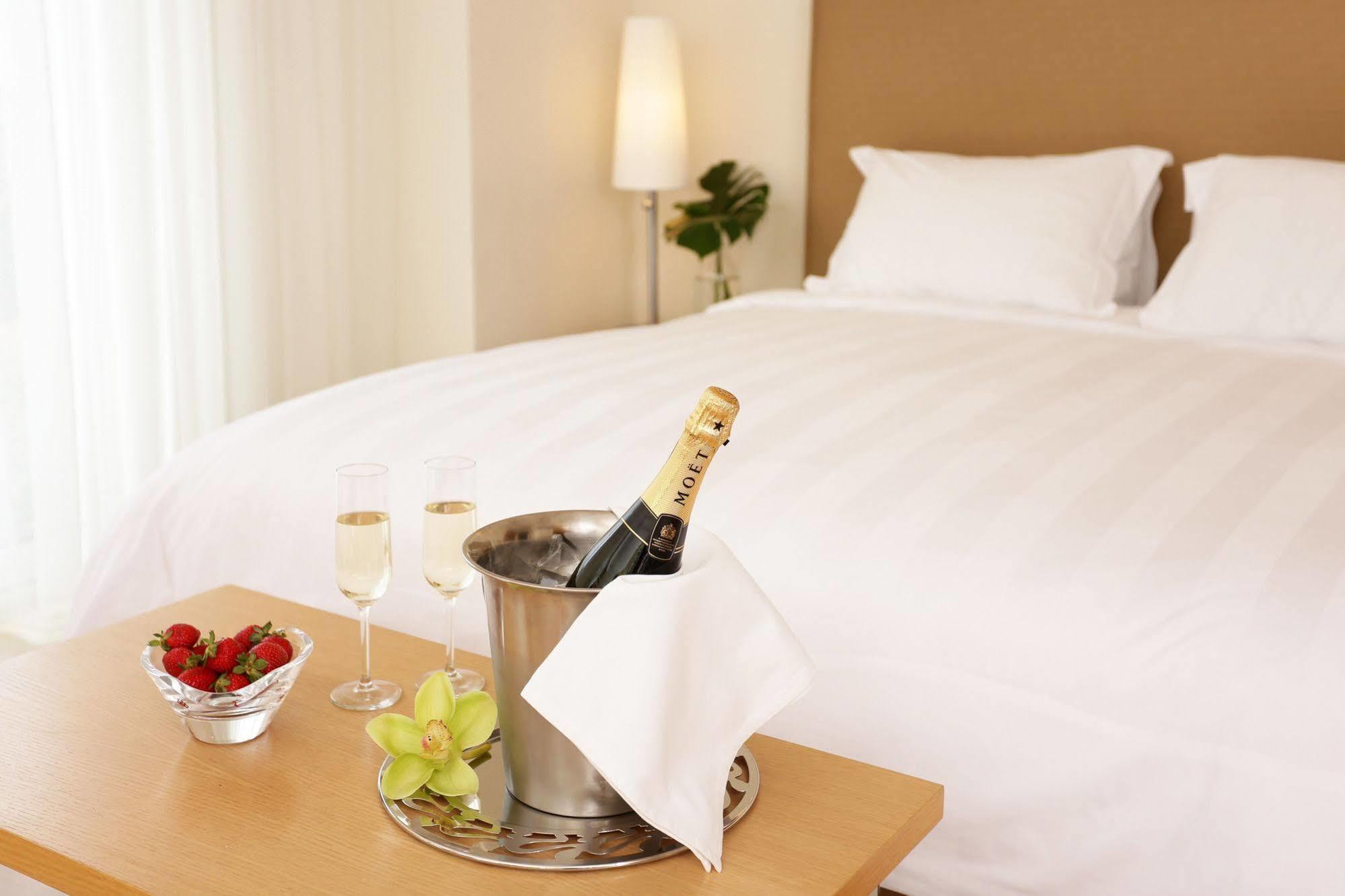 Chloe Luxury Hotel 卡斯托里亚 外观 照片